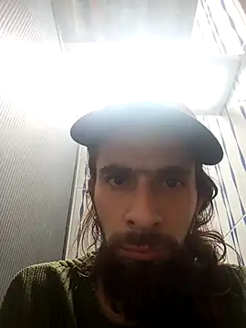 Snapshot of hairy_mannn chatting on 10/28/25, 05:15 hairy mannn online show from 10/28/25, 05:15