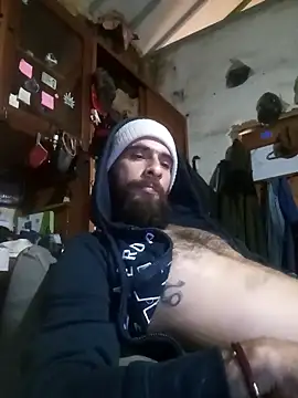 Snapshot of hairy_mannn chatting on 05/02/26, 04:56 hairy mannn online show from 05/02/26, 04:56