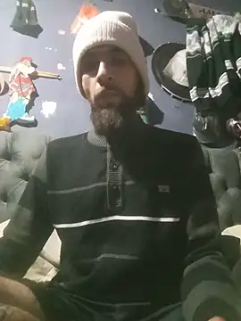 Snapshot of hairy_mannn chatting on 06/11/26, 03:59 hairy mannn online show from 06/11/26, 03:59