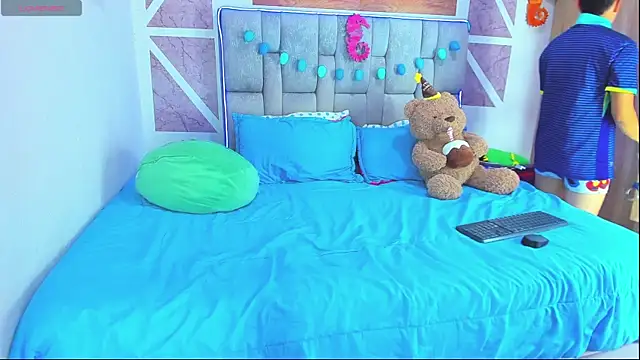 christopher Hot online show from 03/27/26, 11:59