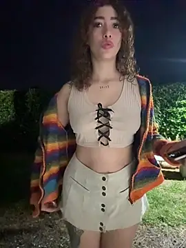 roxyrougee online show from 04/24/26, 10:18