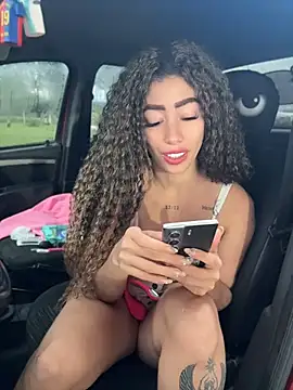 roxyrougee online show from 05/15/26, 11:17