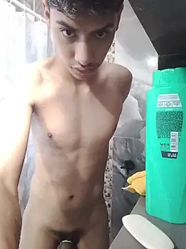 aispuro8505 online show from 03/05/26, 05:42