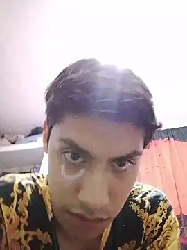 aispuro8505 online show from 04/25/26, 06:16