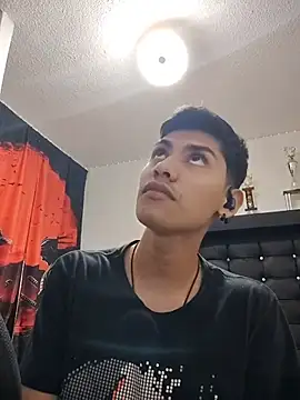 aispuro8505 online show from 08/01/26, 07:07