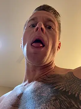 DILFiGuess11 online show from 11/13/25, 05:23