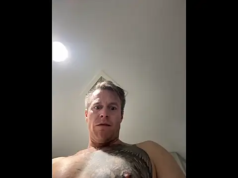 DILFiGuess11 online show from 05/08/26, 02:44