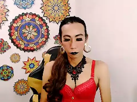 Snapshot of xx9inchesCOCKxx chatting on 10/04/25, 04:16 xx9inchesCOCKxx online show from 10/04/25, 04:16