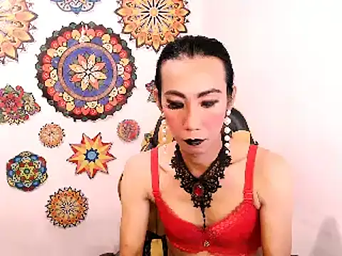 Snapshot of xx9inchesCOCKxx chatting on 10/10/25, 11:48 xx9inchesCOCKxx online show from 10/10/25, 11:48