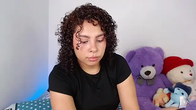 ViolettaMiller  online show from 02/16/26, 01:07