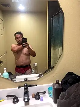 Snapshot of AlexR9700 chatting on 09/08/25, 05:56 AlexR9700 online show from 09/08/25, 05:56