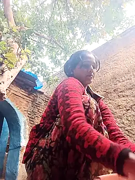 Jooli xx online show from 02/19/26, 03:24