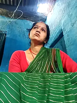 Jooli xx online show from 02/24/26, 11:30