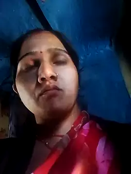 Jooli xx online show from 04/06/26, 02:31