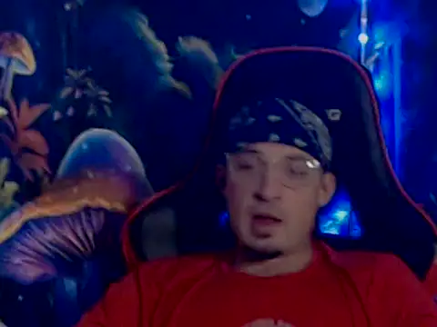 Snapshot of YoBlezz chatting on 11/26/25, 07:20 YoBlezz online show from 11/26/25, 07:20