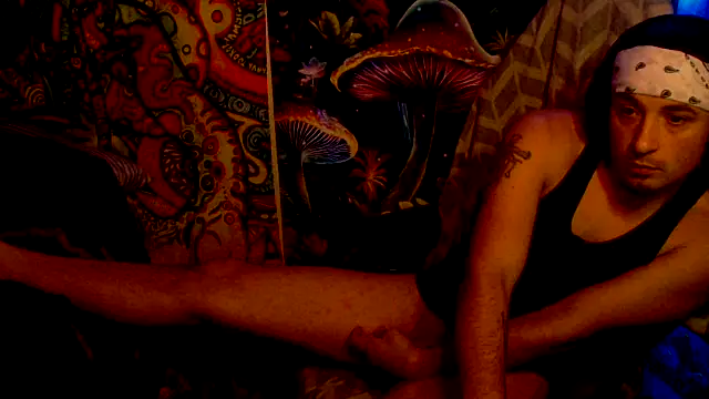 Snapshot of YoBlezz chatting on 12/01/25, 07:13 YoBlezz online show from 12/01/25, 07:13