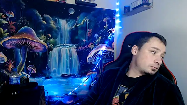 Snapshot of YoBlezz chatting on 12/15/25, 07:51 YoBlezz online show from 12/15/25, 07:51