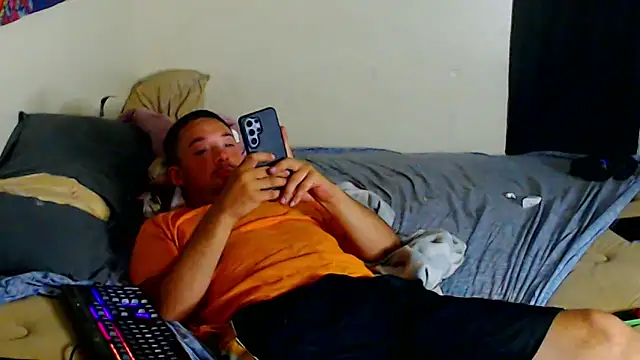 YoBlezz online show from 06/12/26, 01:37