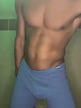 TRILLAHUNG online show from 09/16/25, 01:23