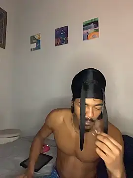 TRILLAHUNG online show from 10/13/25, 02:44