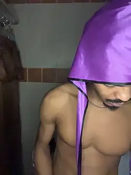 TRILLAHUNG online show from 12/02/25, 07:47