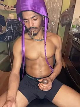 TRILLAHUNG online show from 03/10/26, 04:28