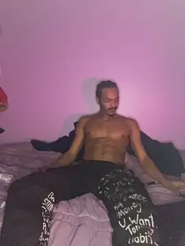 TRILLAHUNG online show from 03/19/26, 07:23