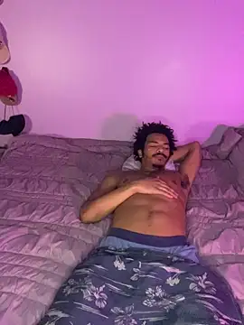 TRILLAHUNG online show from 04/09/26, 04:01