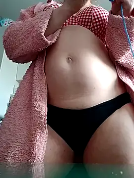 LiluLiluLilu online show from 02/02/26, 09:19