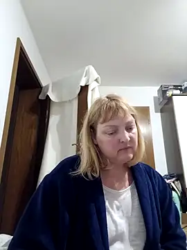 LiluLiluLilu online show from 04/16/26, 06:52