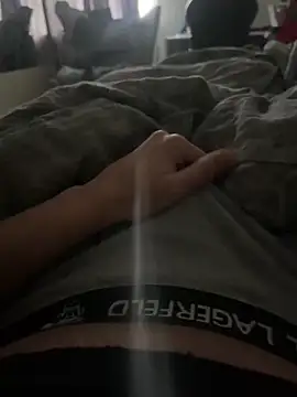 ekfjejwir online show from 11/24/25, 01:11