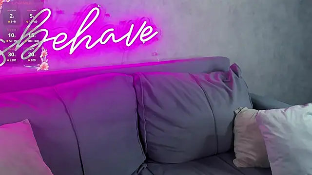 Snapshot of Alisha_Green chatting on 11/15/25, 01:47 Alisha Green online show from 11/15/25, 01:47