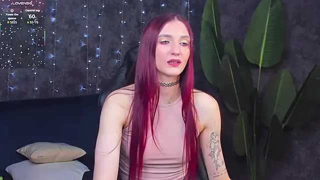 Snapshot of Alisha_Green chatting on 01/14/26, 09:48 Alisha Green online show from 01/14/26, 09:48