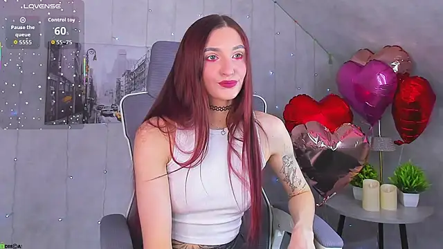 Snapshot of Alisha_Green chatting on 02/13/26, 09:38 Alisha Green online show from 02/13/26, 09:38