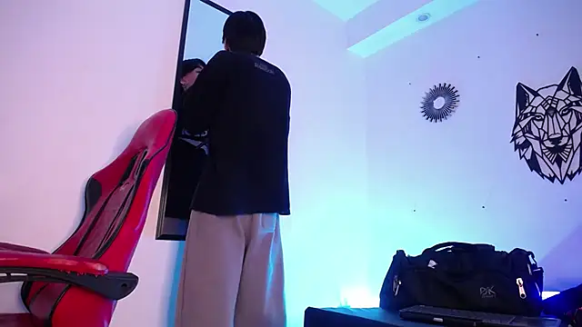 Anhonymus  online show from 11/09/25, 03:38