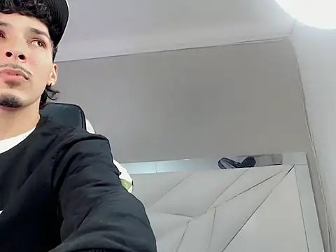 yankees  online show from 11/15/25, 03:48