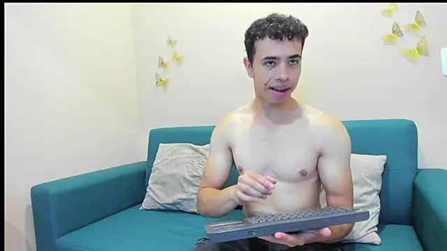 Muscle Scott online show from 10/02/25, 12:12