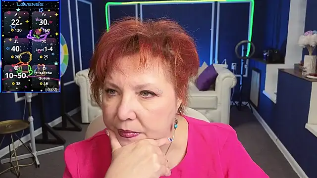 Kira Kenett online show from 09/15/25, 07:19