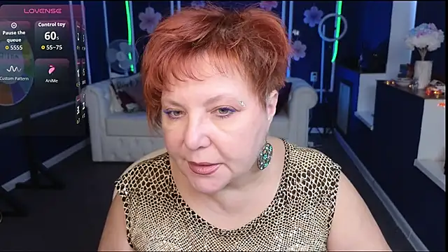 Kira Kenett online show from 10/08/25, 07:50