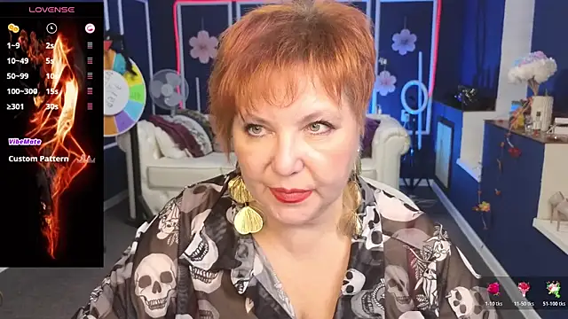 Kira Kenett online show from 10/23/25, 06:06