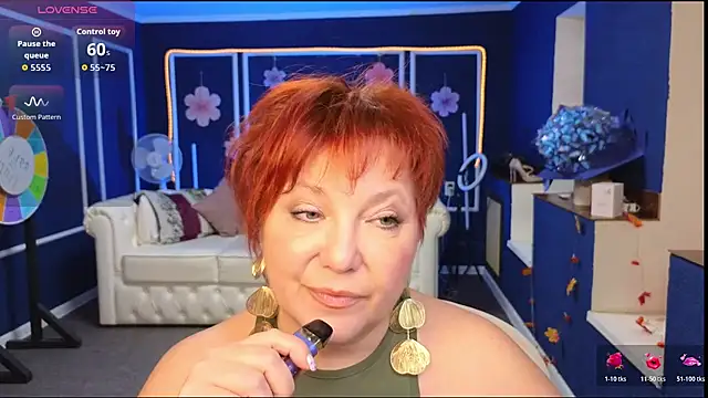 Kira Kenett online show from 11/24/25, 06:02