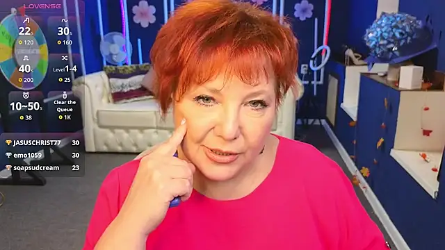 Kira Kenett online show from 11/26/25, 06:03