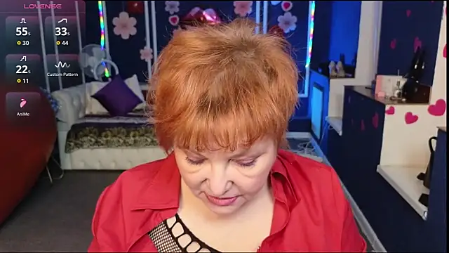 Kira Kenett online show from 02/10/26, 04:33