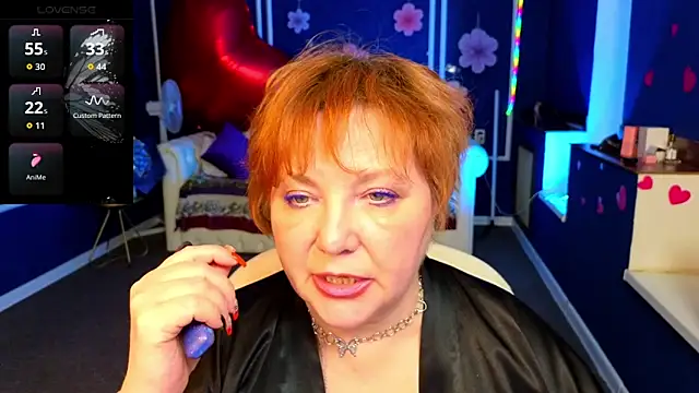 Kira Kenett online show from 04/04/26, 03:53