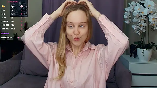 SoonMoor online show from 02/28/26, 06:42