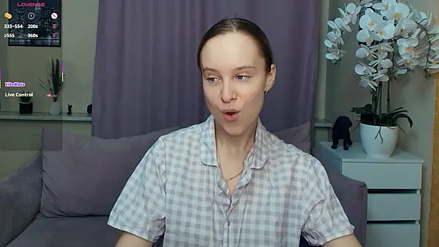 SoonMoor online show from 03/22/26, 06:33