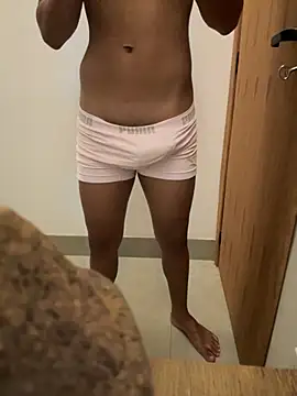 Snapshot of oconnnel chatting on 10/18/25, 08:20 oconnnel online show from 10/18/25, 08:20