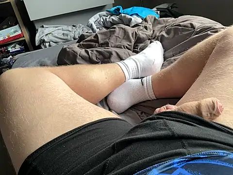 NathNaughtyy online show from 05/18/26, 03:40