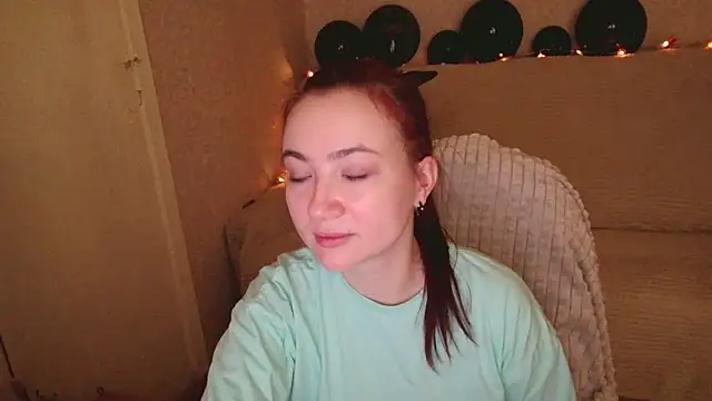 Snapshot of Micky_Wood chatting on 11/27/25, 02:41 Micky Wood online show from 11/27/25, 02:41