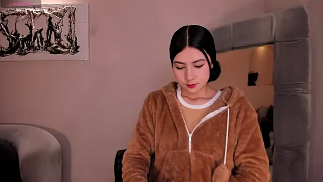 LaurentConnor online show from 11/15/25, 03:15